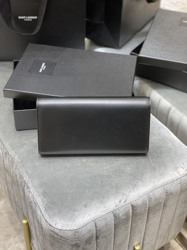 Luxurious Totes - Latest - 8716