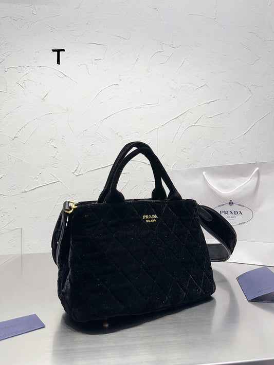 Luxurious Totes - PDA3 Bags - 262