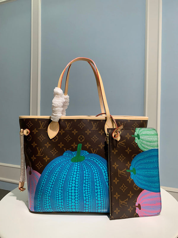 LOV - Luxurious Totes - 354