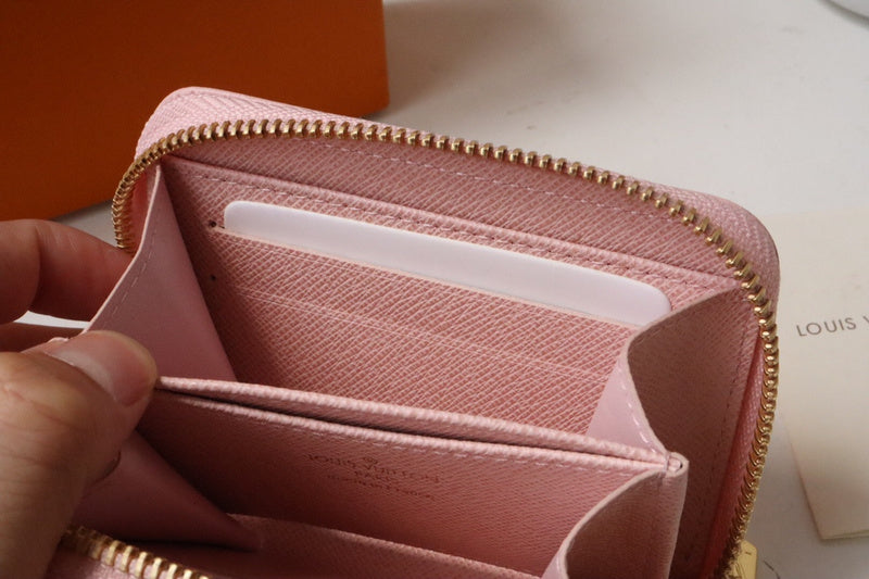 LOV - Luxurious Totes - 1849