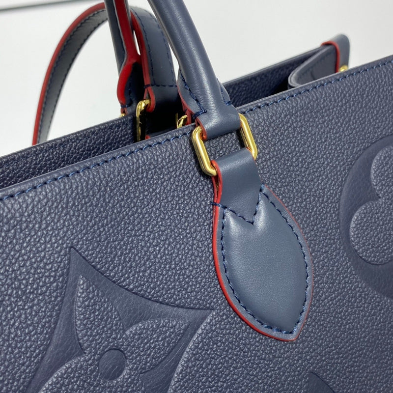 LOV - Luxurious Totes - 2458