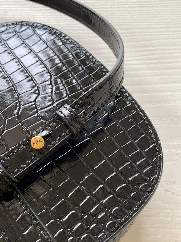 Luxurious Totes - Latest - 8184