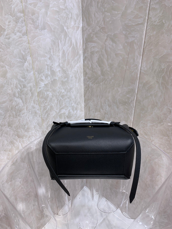 Luxurious Totes - Latest - 6631