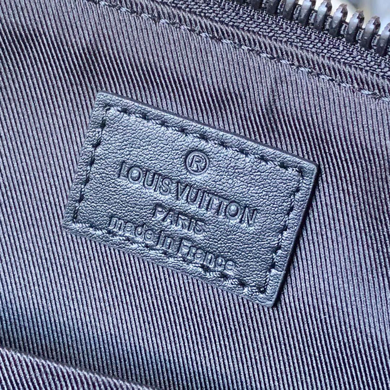 LOV - Luxurious Totes - 1208