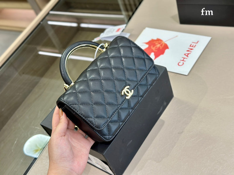 Luxurious Totes - CNL3 Bags - 136
