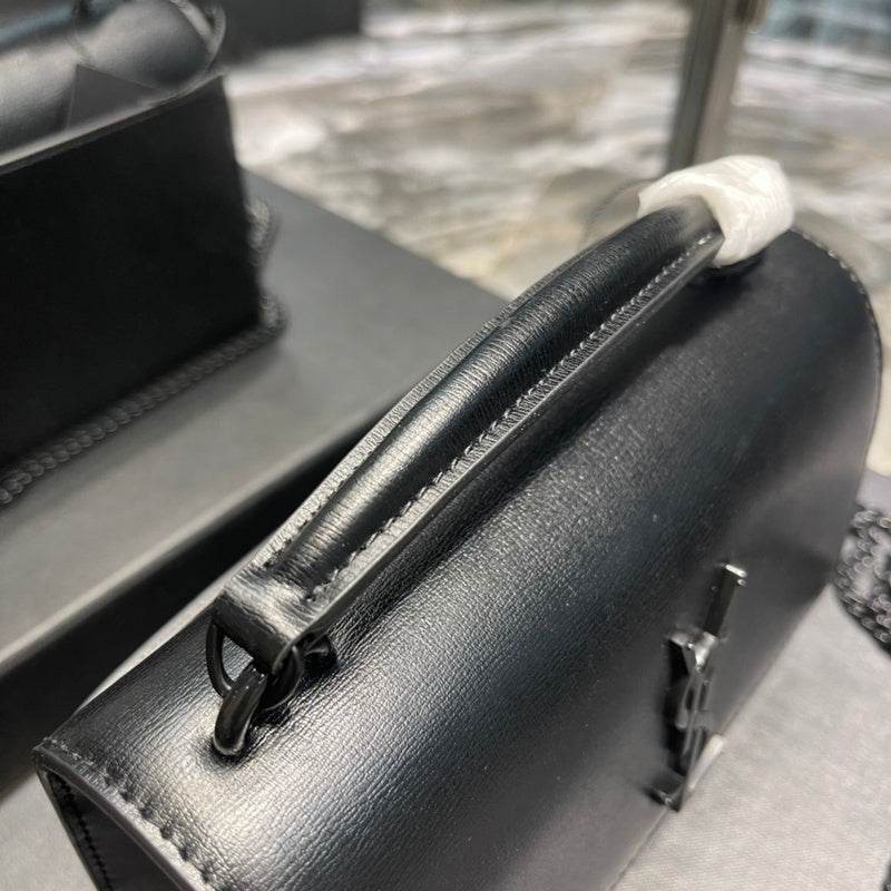 Luxurious Totes - Latest - 8239
