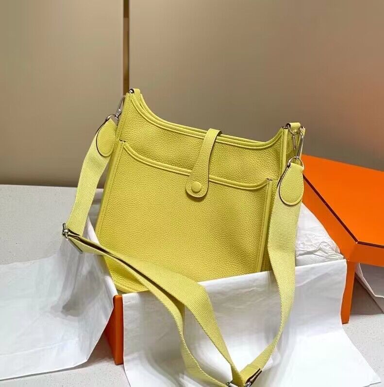 HMS - Luxurious Totes - 051