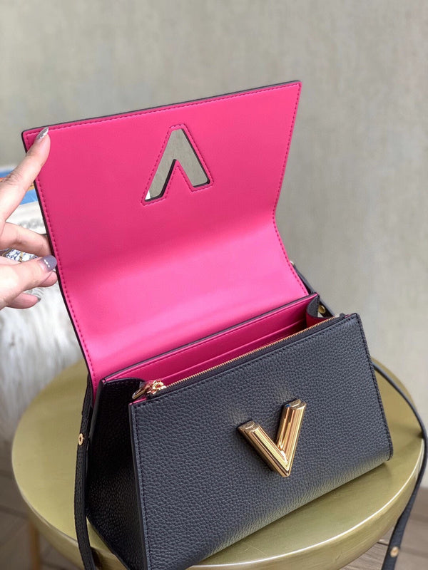 LOV - Luxurious Totes - 730