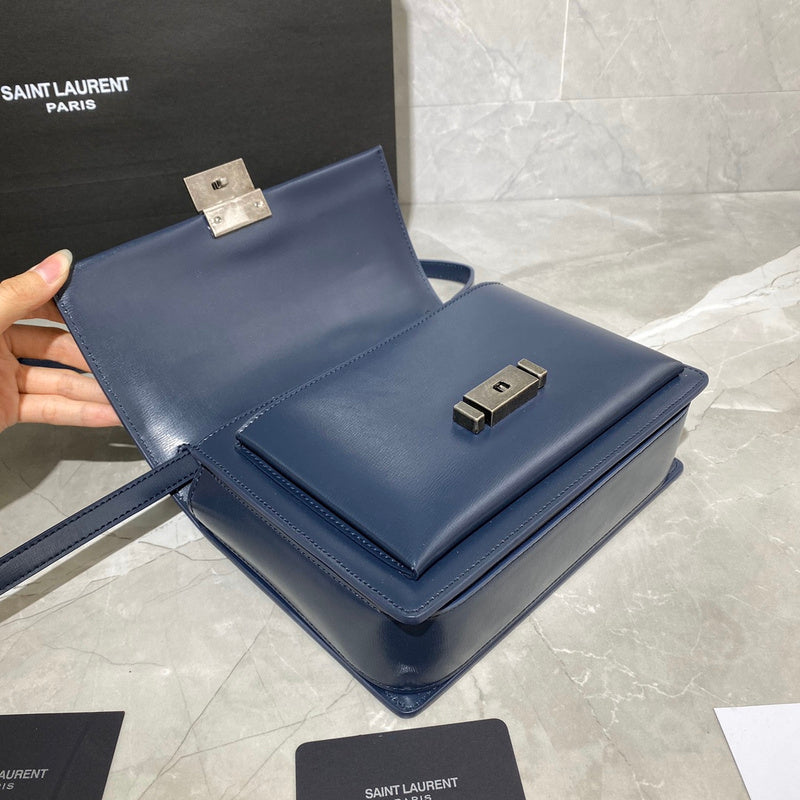 Luxurious Totes - Latest - 9622