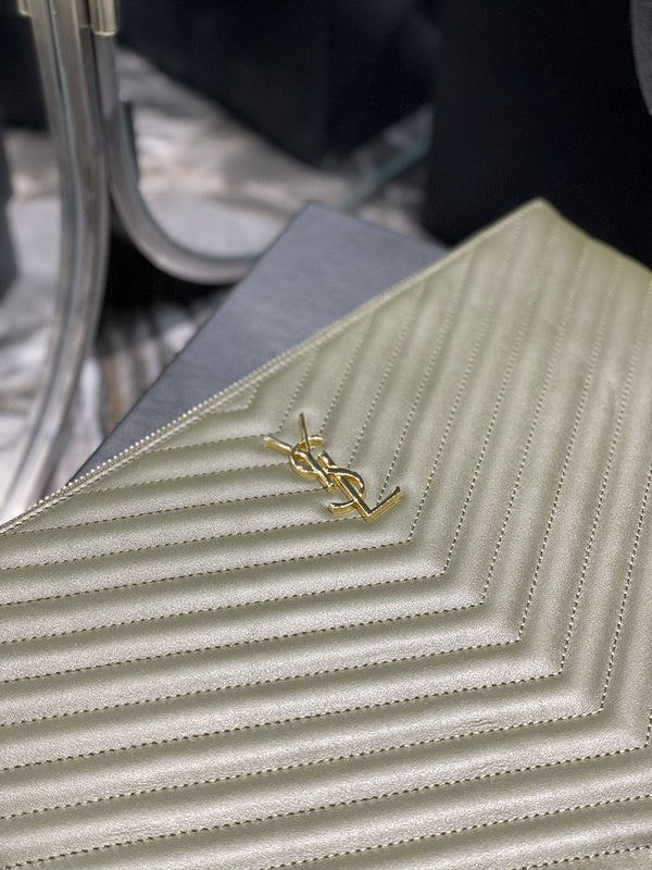 Luxurious Totes - Latest - 8798