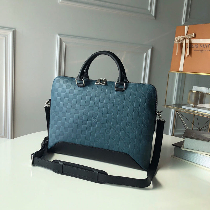 Luxurious Totes - Latest - 9780