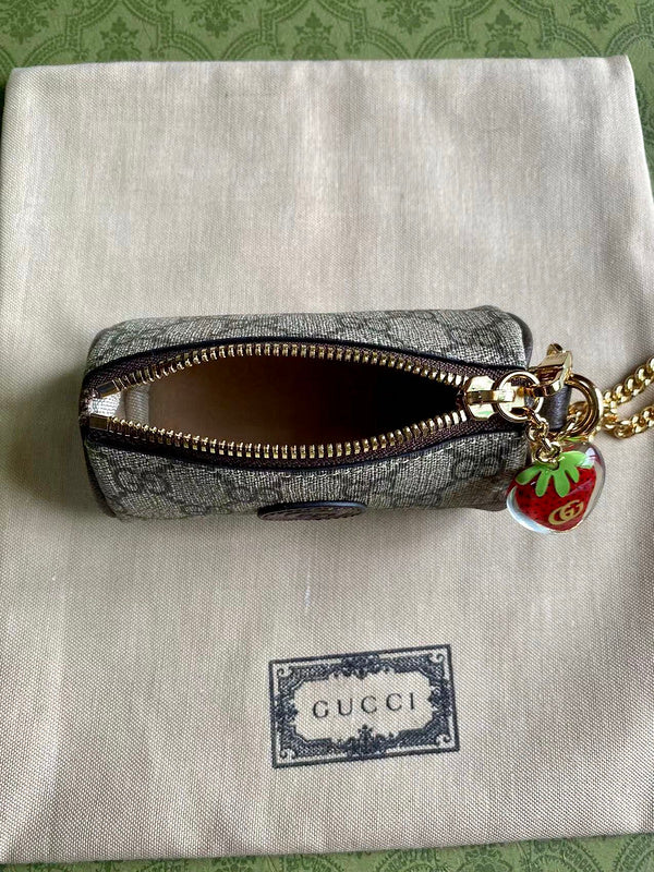 GUI - Luxurious Totes - 198