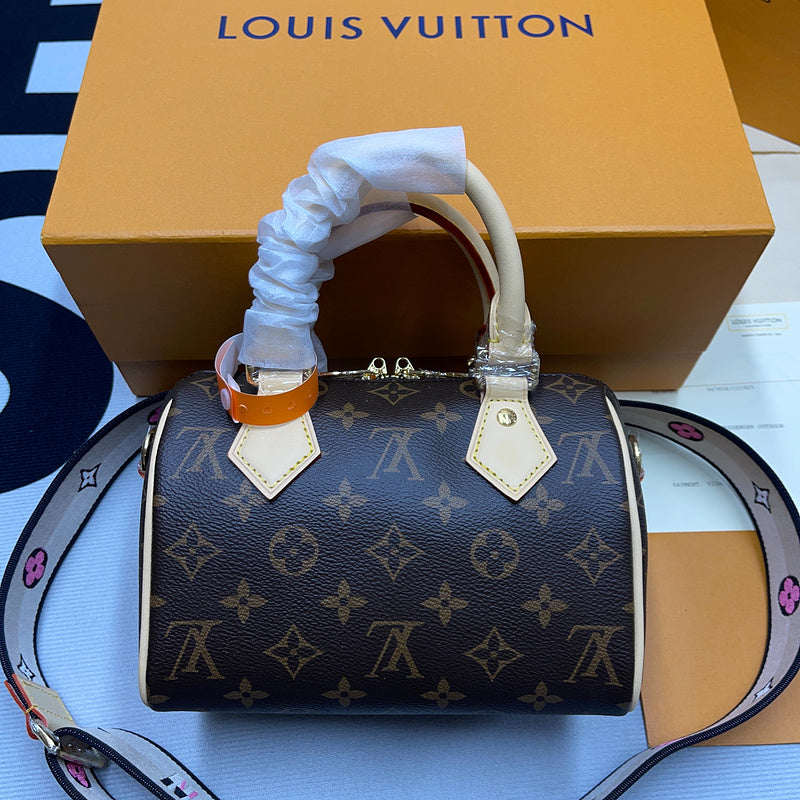Lux-Totes - LOV Bags - 866