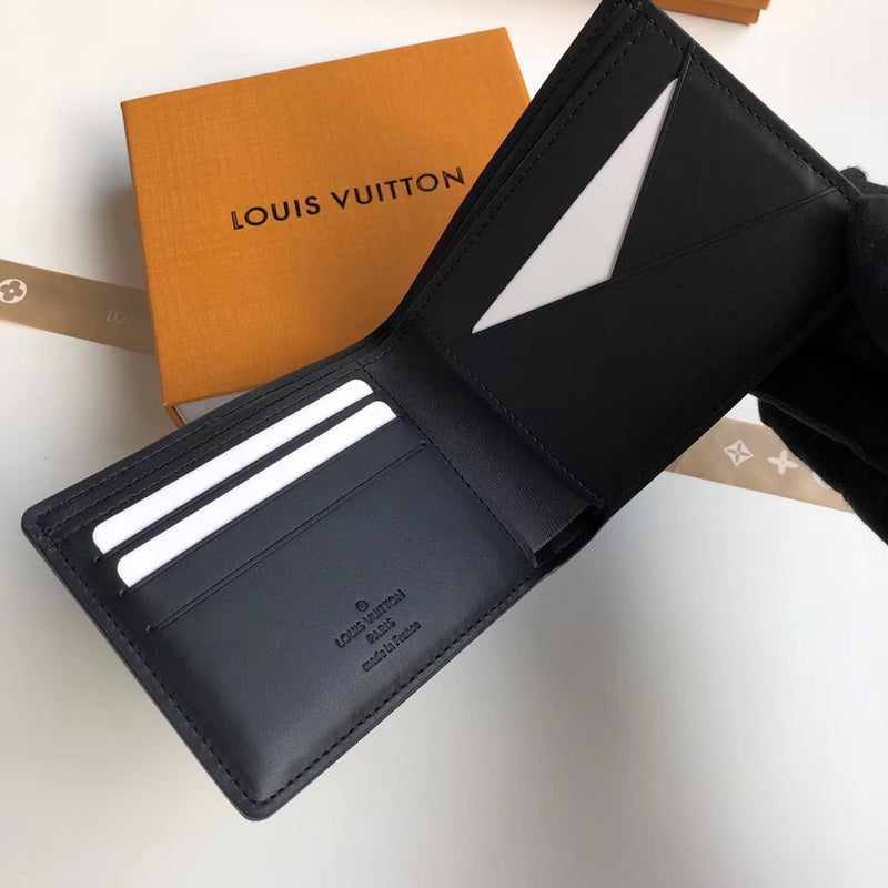 LOV - Luxurious Totes - 2543