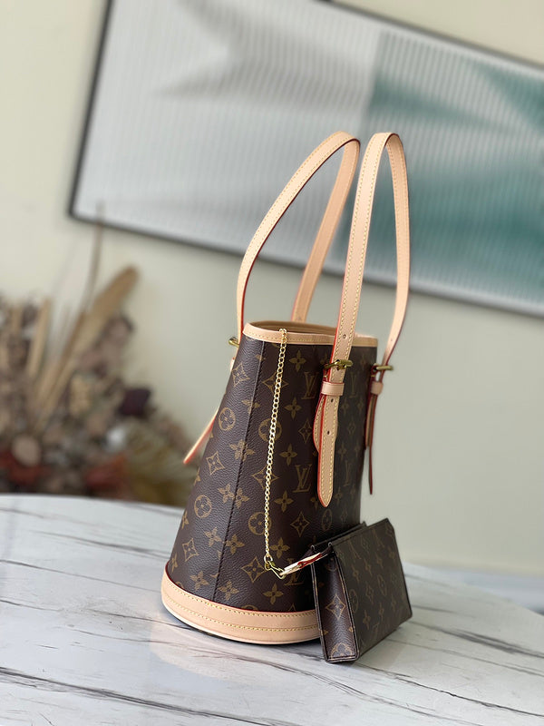 LOV - Luxurious Totes - 1527