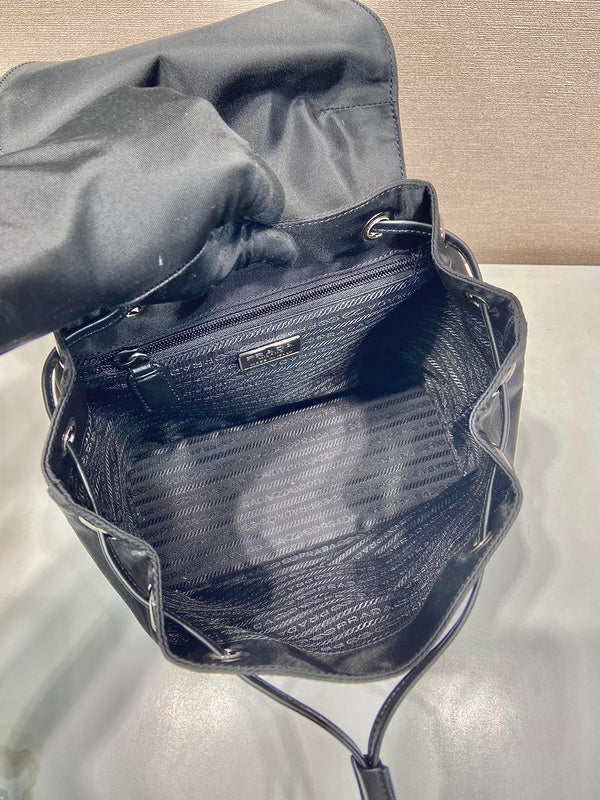 PDA - Luxurious Totes - 072