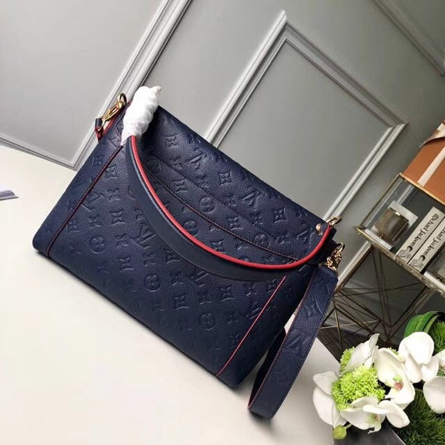 LOV - Luxurious Totes - 2761