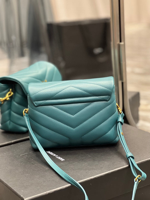 Luxurious Totes - Latest - 7934