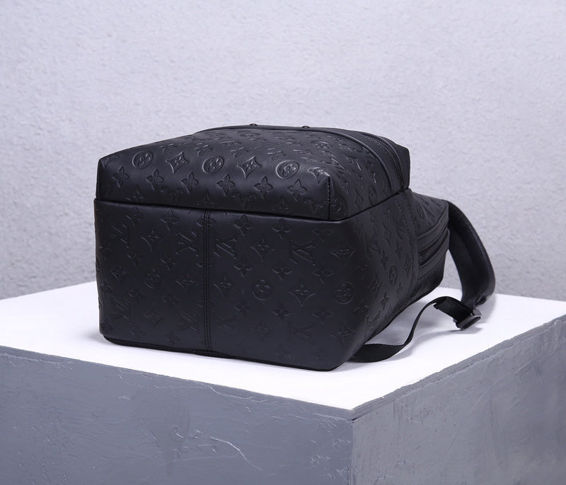 LOV - Luxurious Totes - 2554