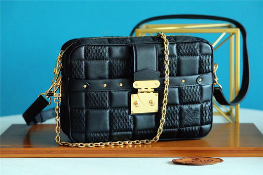Lux-Totes - LOV Bags - 1115