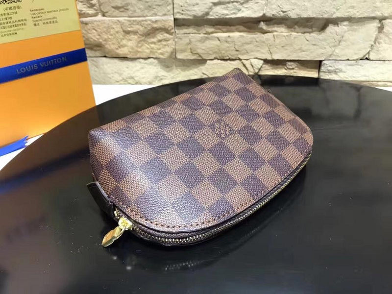 LOV - Luxurious Totes - 2736