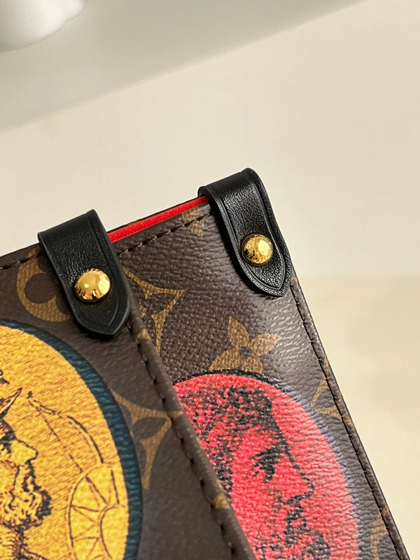 LOV - Luxurious Totes - 2119