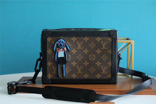Lux-Totes - LOV Bags - 4050
