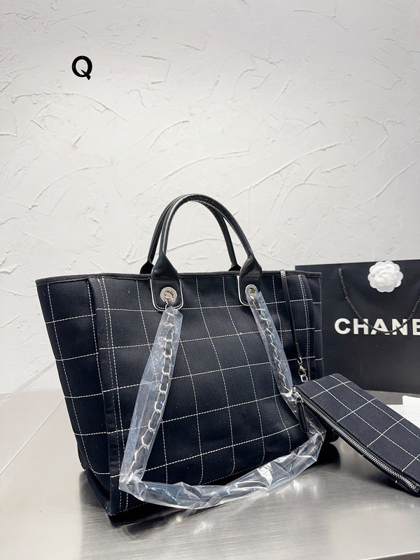 Luxurious Totes - CNL3 Bags - 534