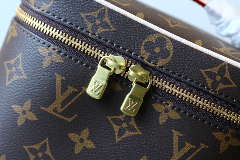 LOV - Luxurious Totes - 1837