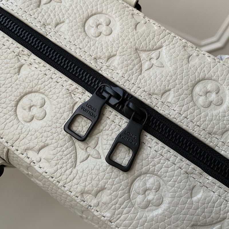 LOV - Luxurious Totes - 2675