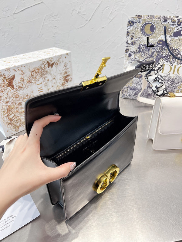 Luxurious Totes - DOR2 Bags - 044