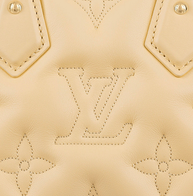 LOV - Luxurious Totes - 1562