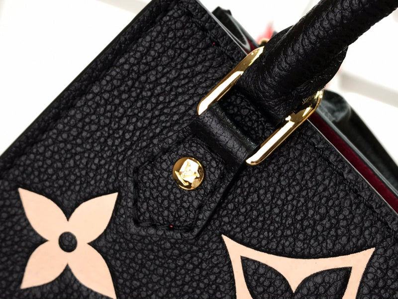 LOV - Luxurious Totes - 2472