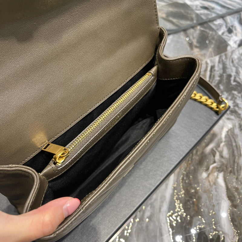 Luxurious Totes - Latest - 8417