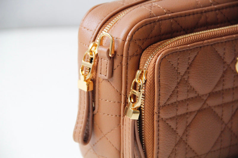 Luxurious Totes - Latest - 6277