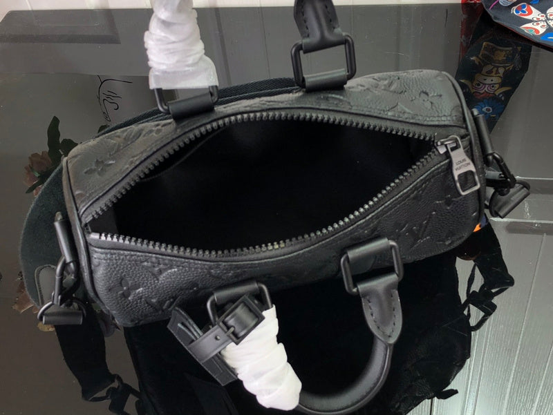 LOV - Luxurious Totes - 1365
