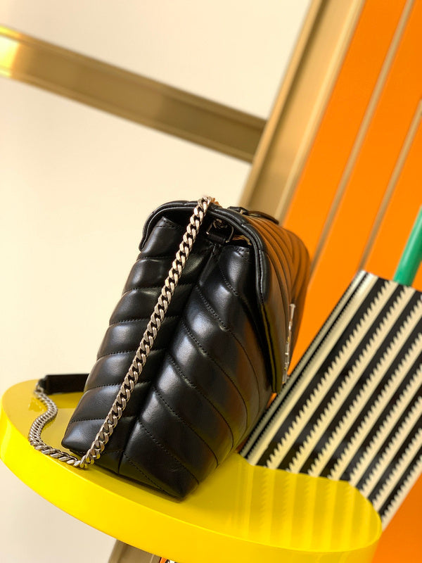 Luxurious Totes - Latest - 8570
