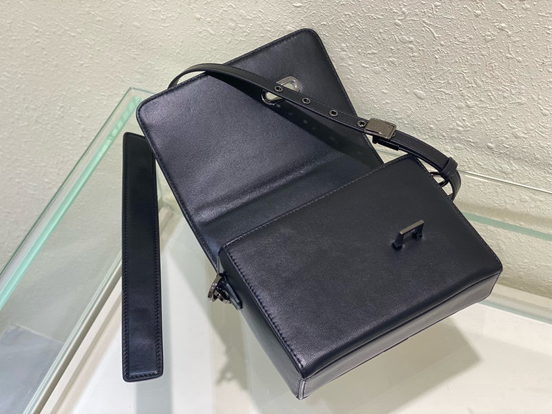Luxurious Totes - Latest - 6193