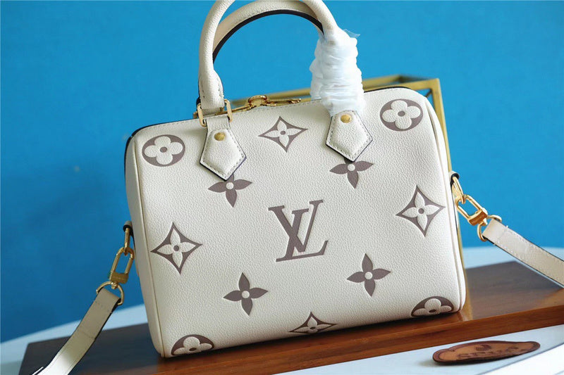 Lux-Totes - LOV Bags - 1092