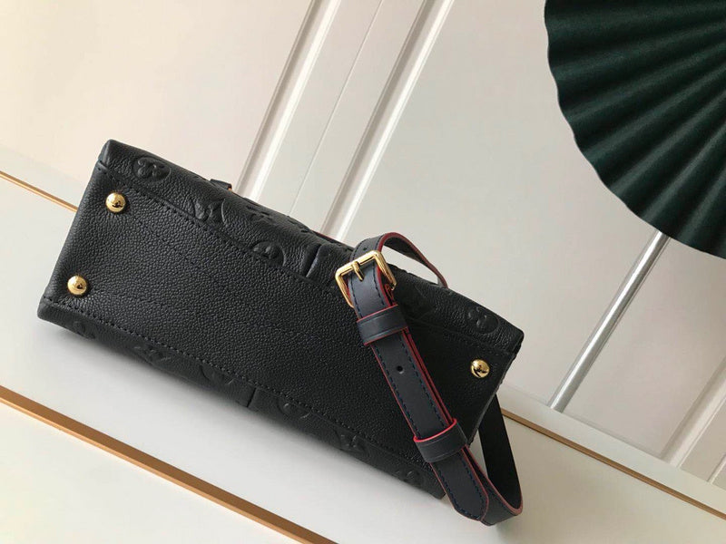 LOV - Luxurious Totes - 2124
