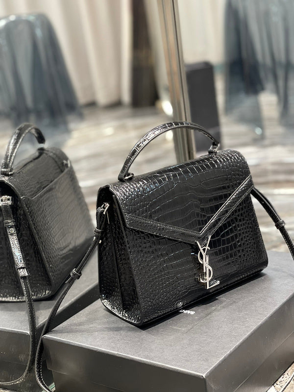 Luxurious Totes - Latest - 8437