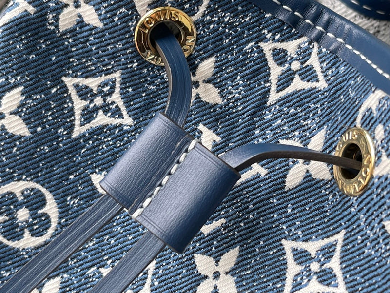LOV - Luxurious Totes - 1128