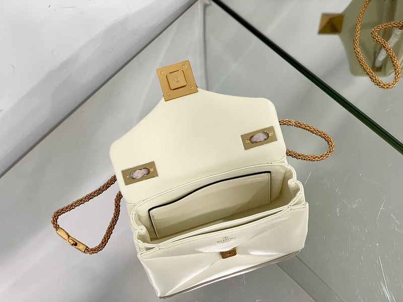Luxurious Totes - Latest - 4450