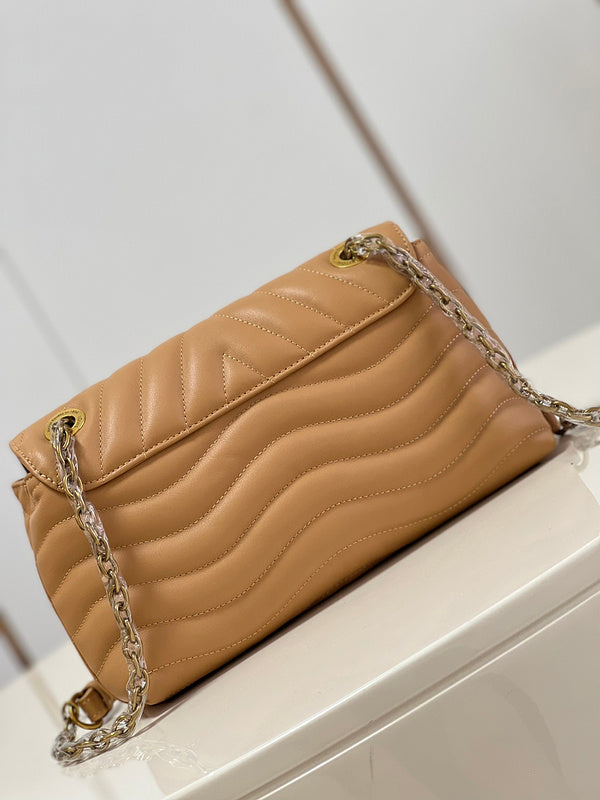 LOV - Luxurious Totes - 1848