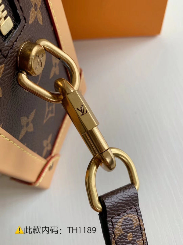 Luxurious Totes - Latest - 2417