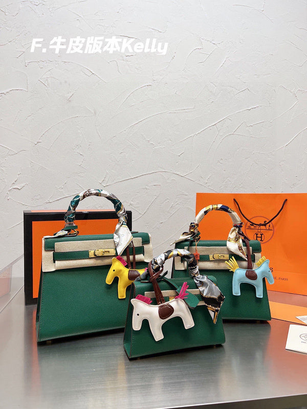 Luxurious Totes - HMS3 Bags - 048