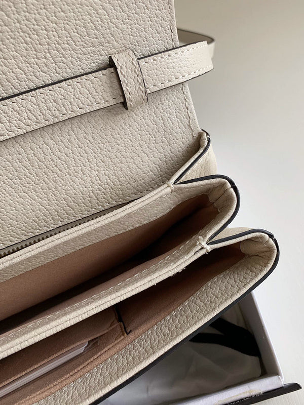 Luxurious Totes - Latest - 10027
