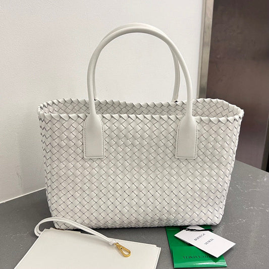 Luxurious-Totes - BV Bags - 1946