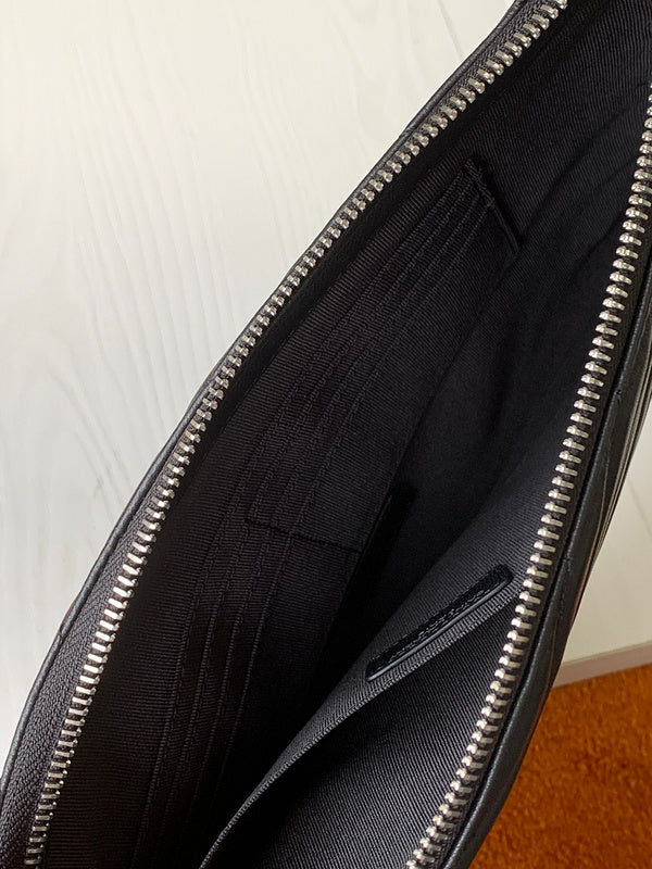 Luxurious Totes - Latest - 8661
