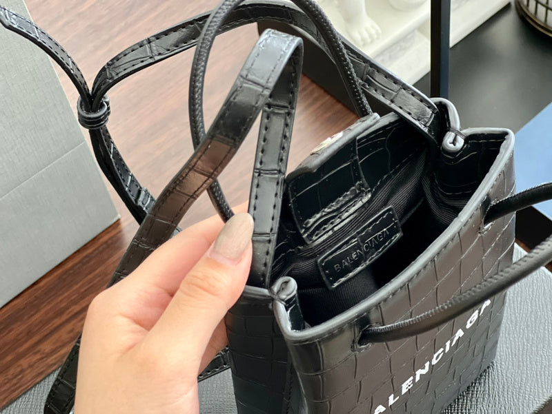 Luxurious Totes - BGA2 Bags - 172